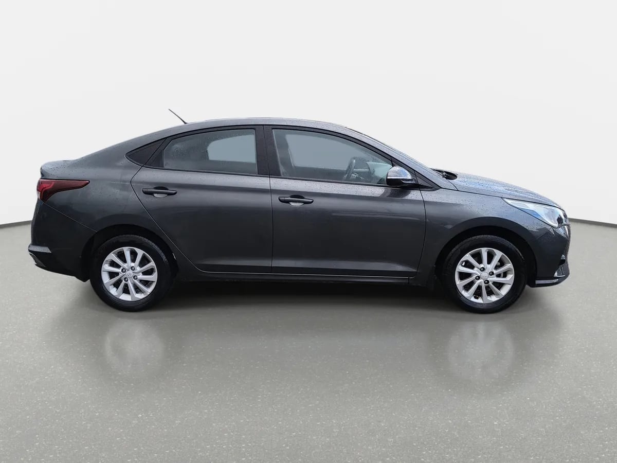 Hyundai Accent 1.4 Hci Value 4x2 Mt 4p año 2021
