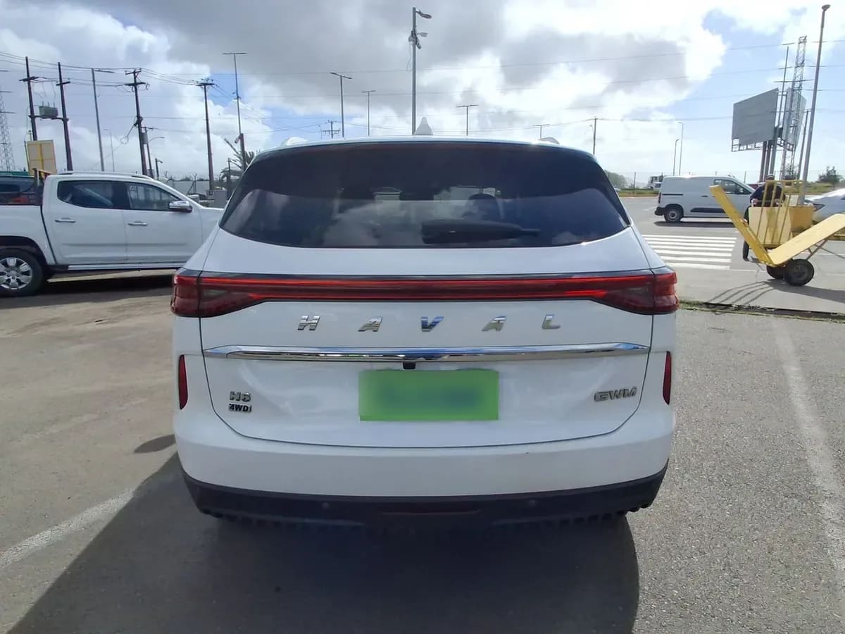 Haval H6 2.0 Deluxe 4x4 At 5p año 2023
