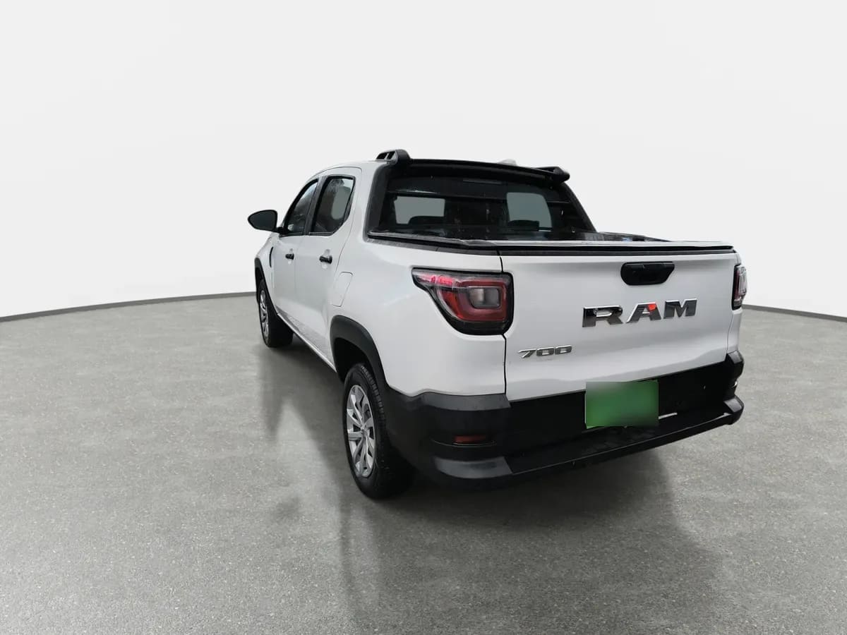 Ram 700 1.3 Slt 4x2 Dob. Cab. Mt 4p año 2026