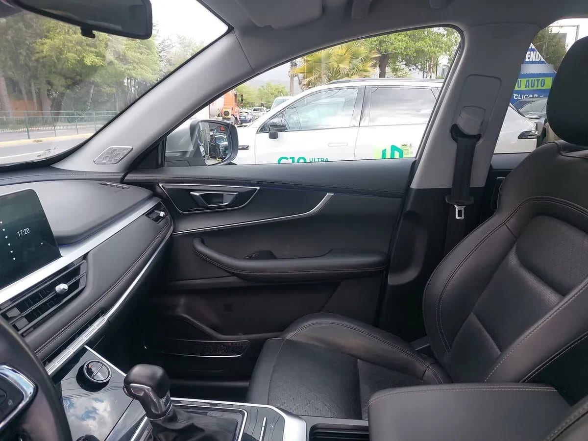Chery Tiggo 8 1.5t Glx 4x2 Dct At 5p año 2022