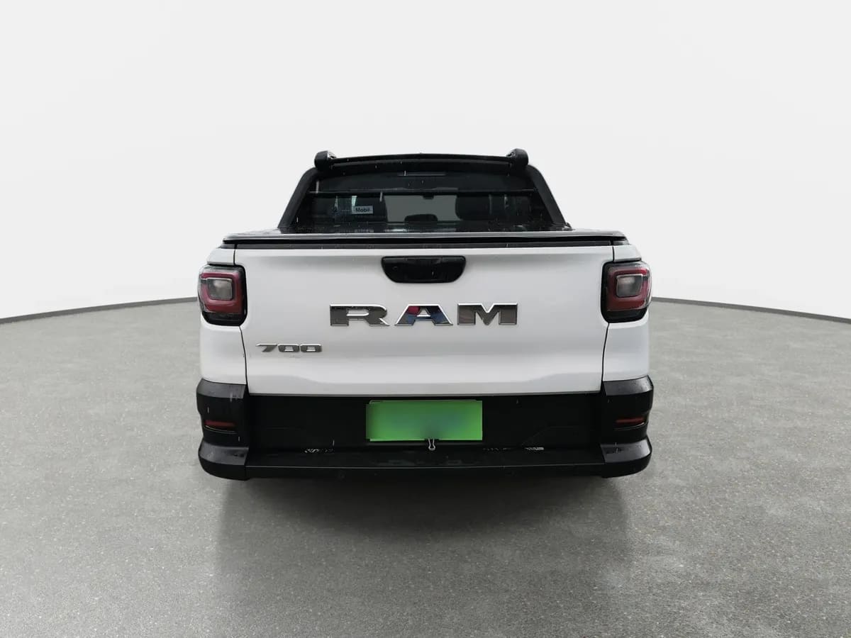 Ram 700 1.3 Slt 4x2 Dob. Cab. Mt 4p año 2026