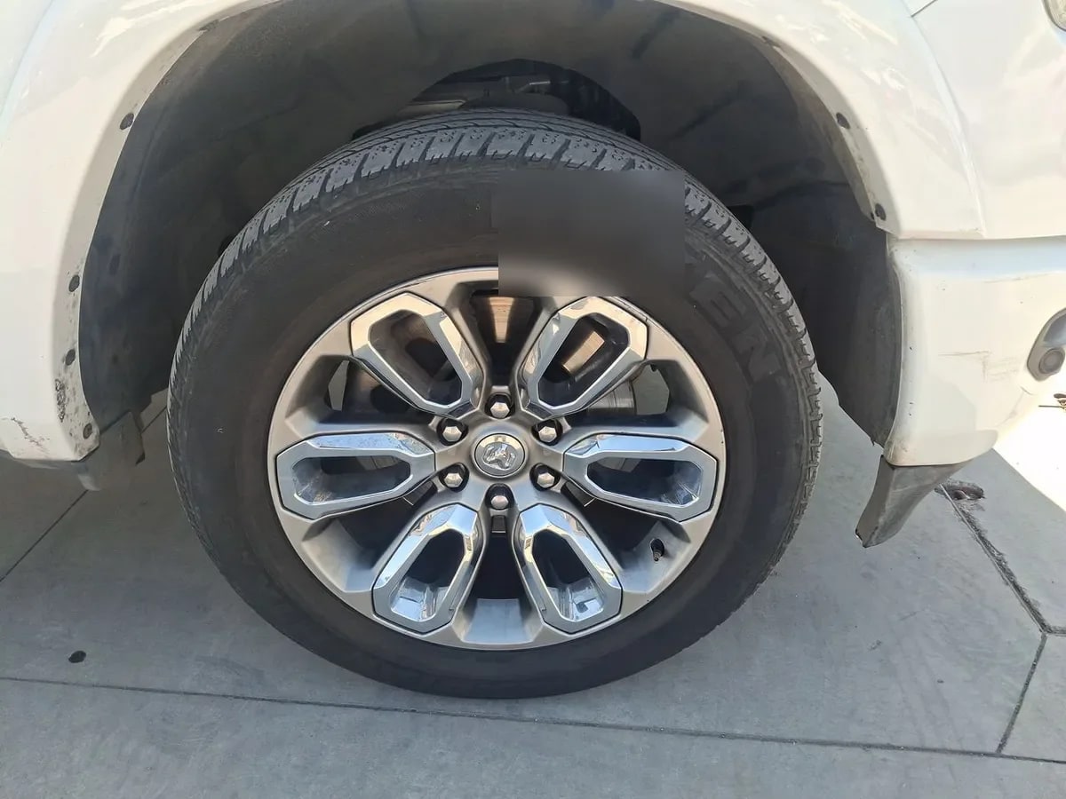 Ram 1500 5.7 Laramie Sport 4x4 At 4p año 2022