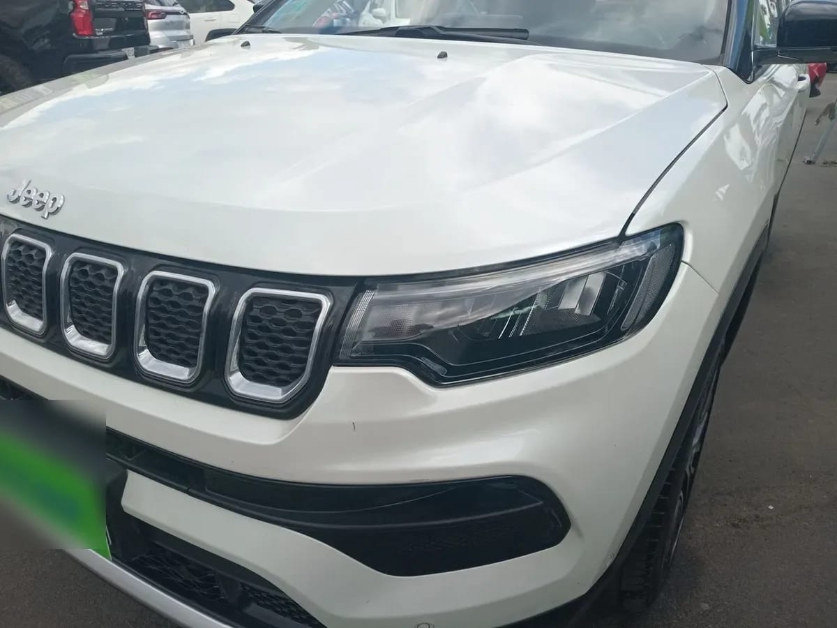 Jeep Compass 1.3 Limited 4x2 At 5p año 2023