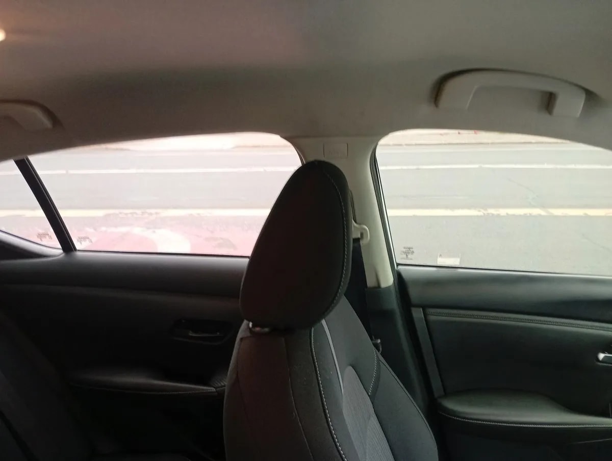Nissan Sentra 2.0 Advance 4x2 Cvt At 4p año 2025