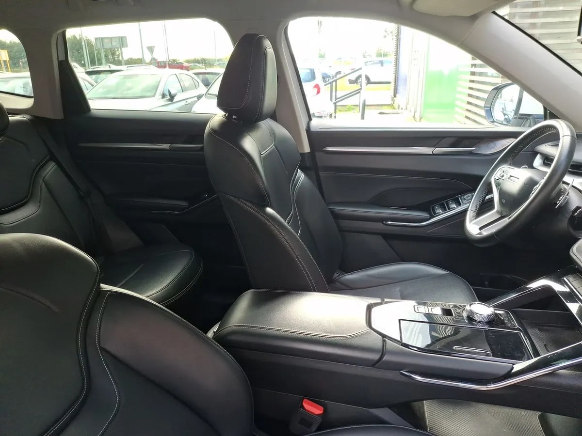 Haval H6 2.0 Deluxe 4x4 At 5p año 2023