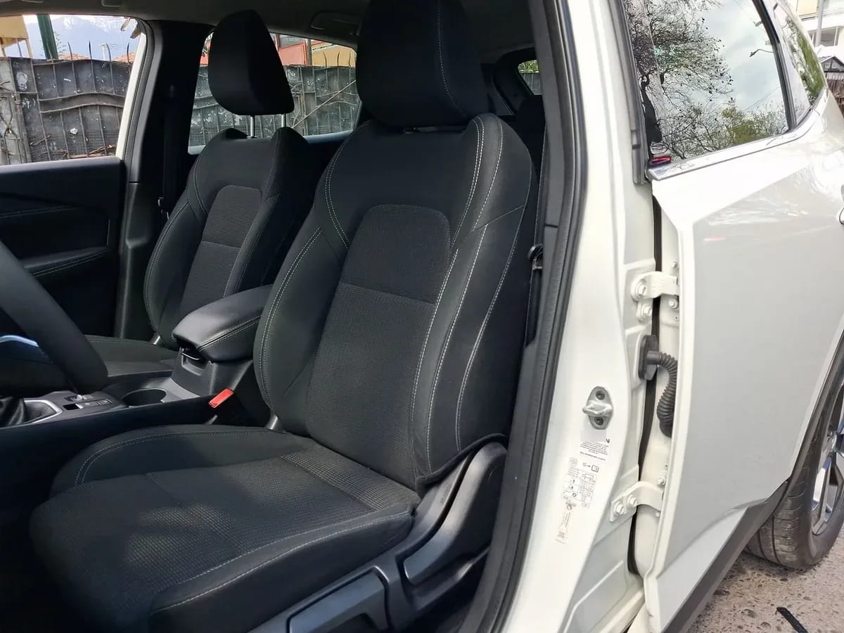 Nissan Qashqai 1.3t Sense 2wd Mt 5p año 2023