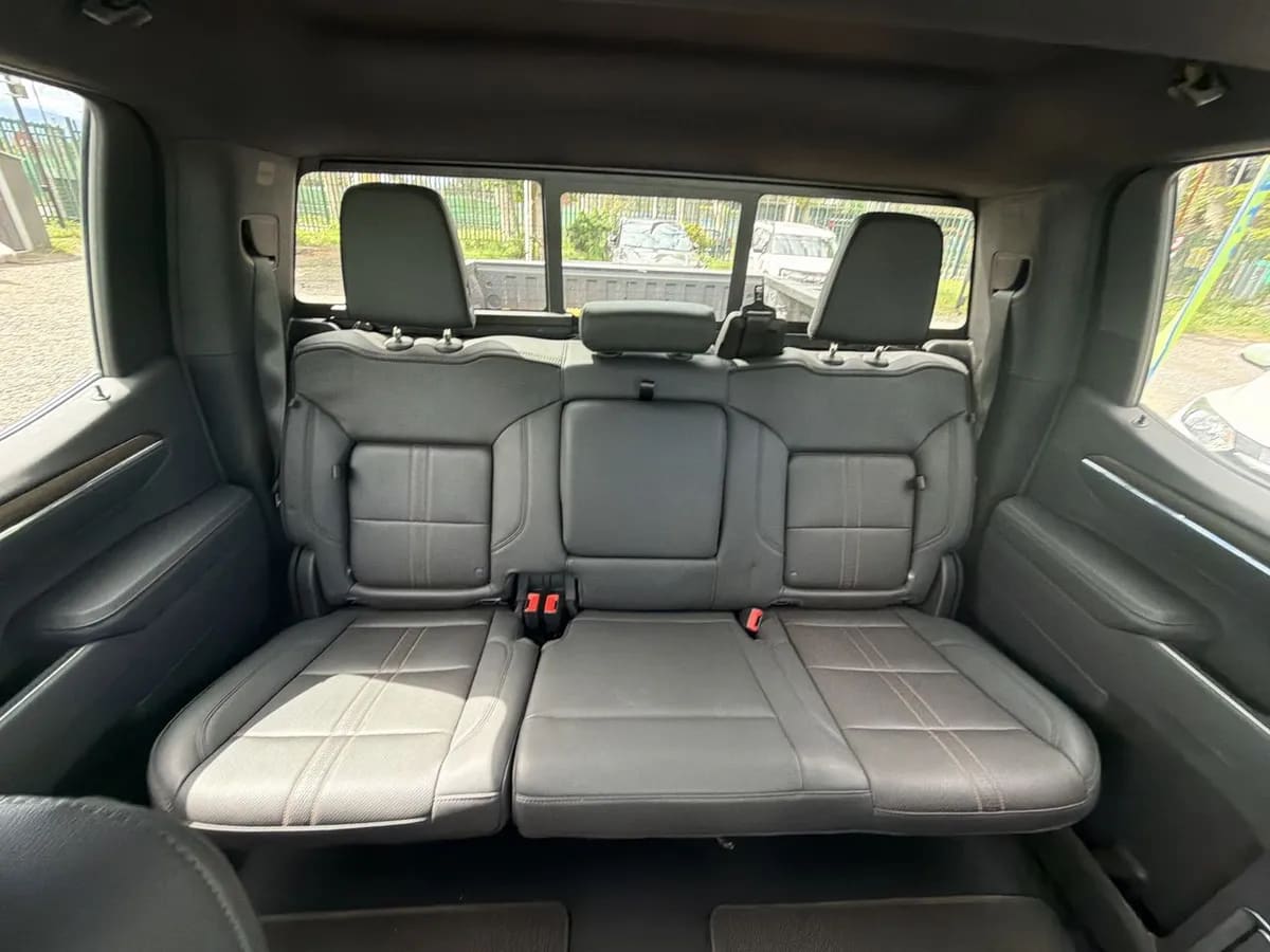 Chevrolet Silverado 3.0 High Country 4x4 At 4p año 2026