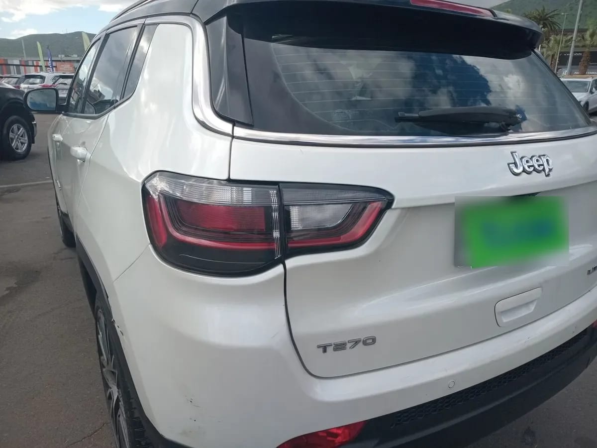 Jeep Compass 1.3 Limited 4x2 At 5p año 2023