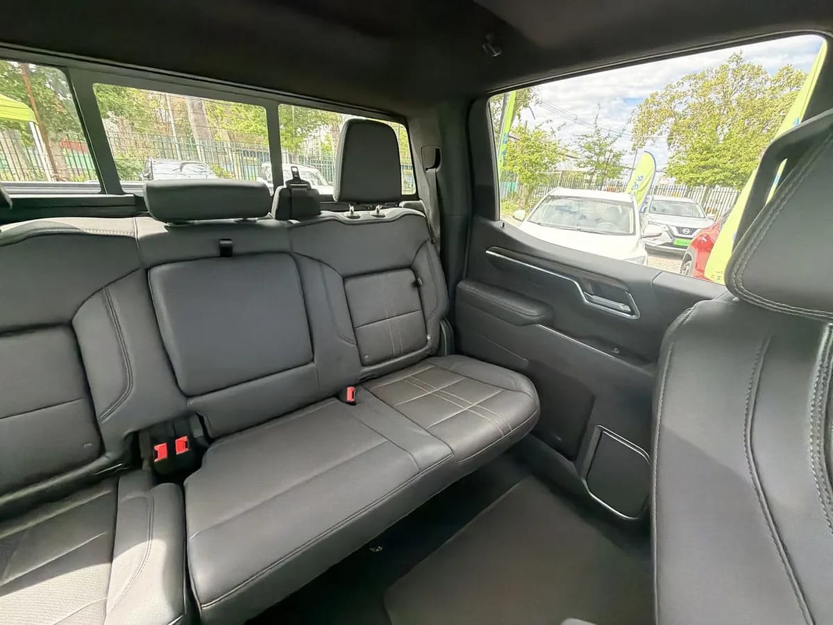 Chevrolet Silverado 3.0 High Country 4x4 At 4p año 2026