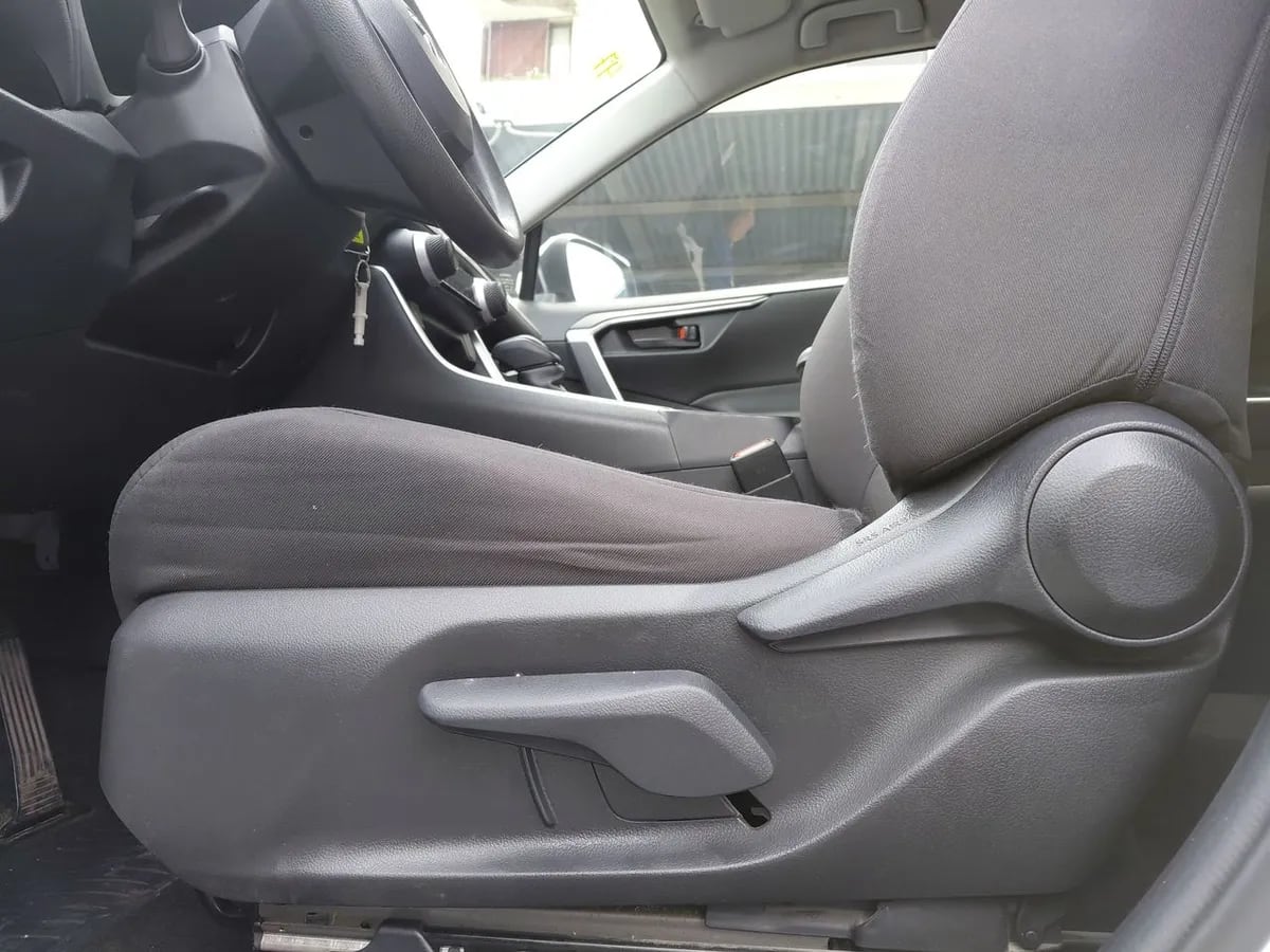 Toyota Rav 4 2.0 Le 4x2 Cvt At 5p año 2022