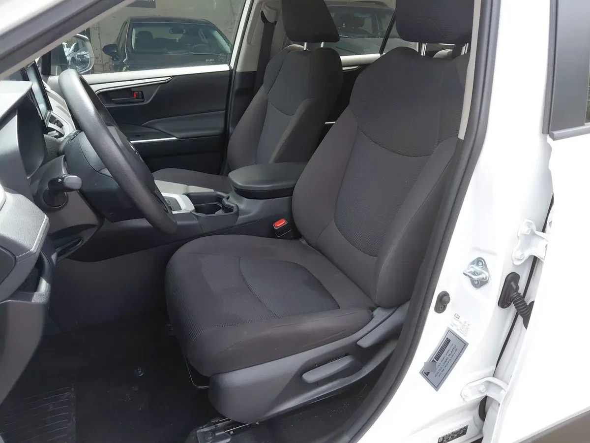 Toyota Rav 4 2.0 Le 4x2 Cvt At 5p año 2022