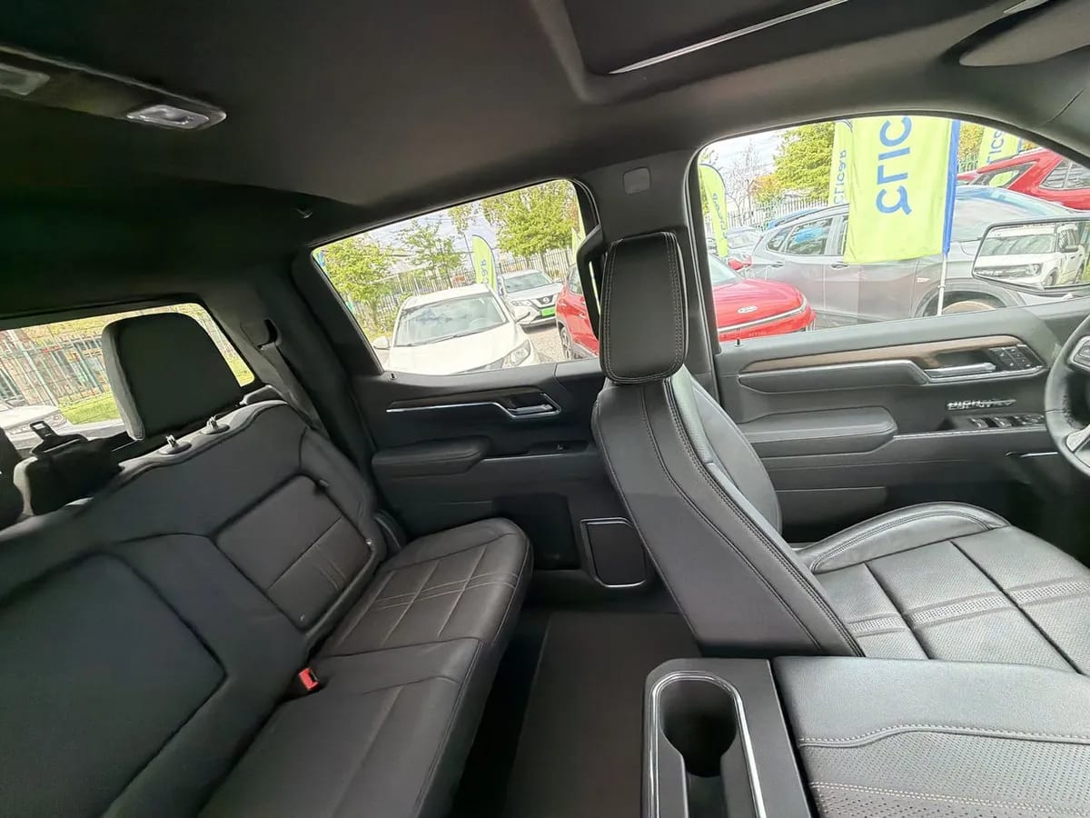 Chevrolet Silverado 3.0 High Country 4x4 At 4p año 2026