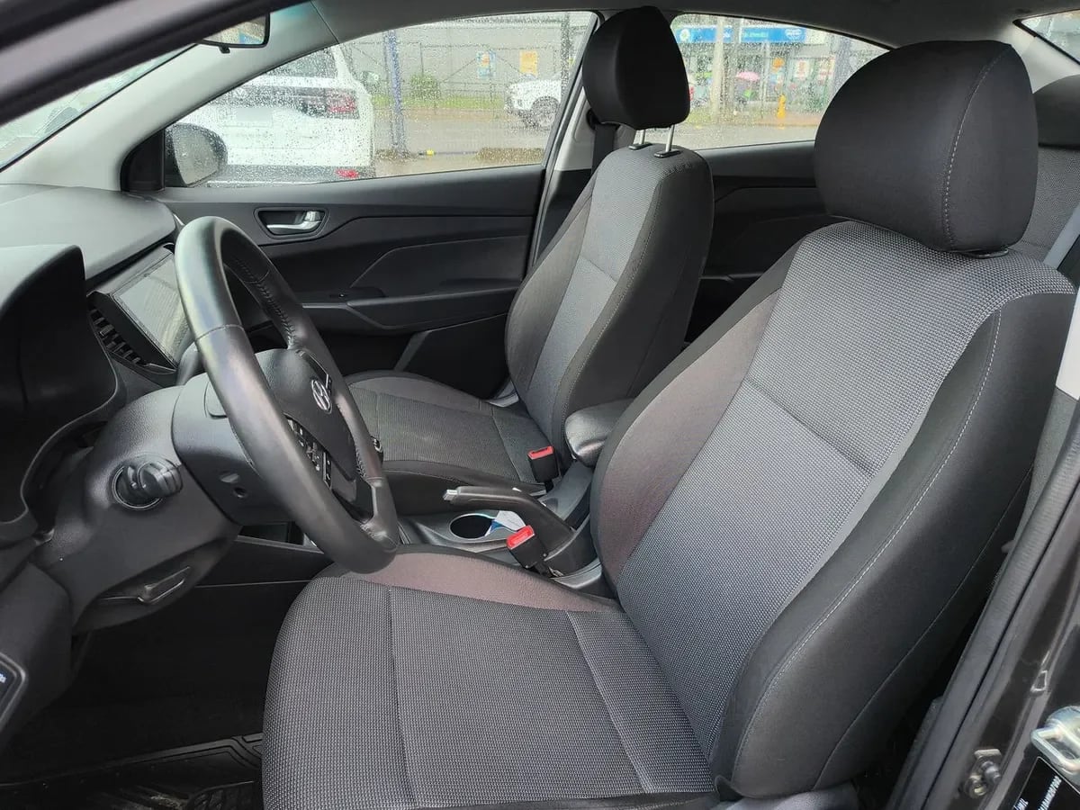 Hyundai Accent 1.4 Hci Value 4x2 Mt 4p año 2021