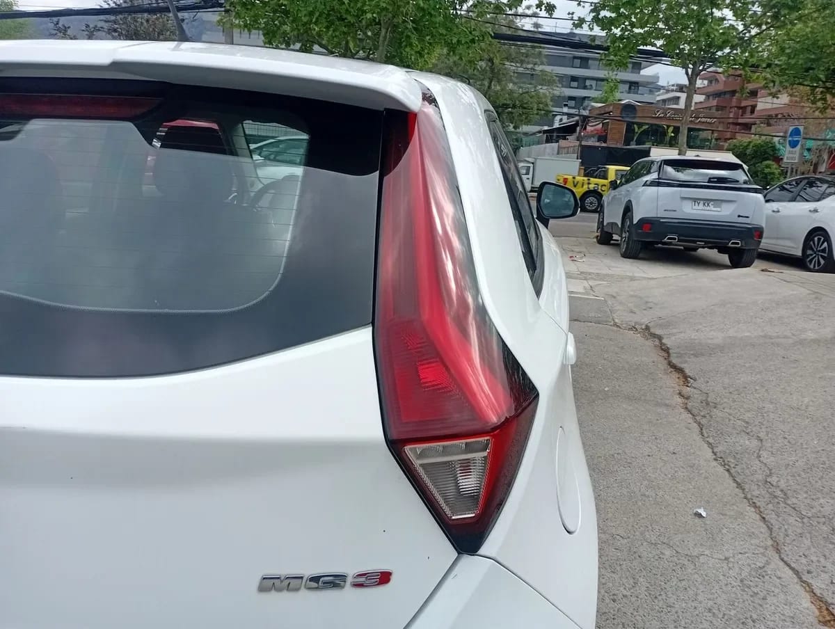 MG Mg 3 1.5 Comfort 4x2 Hb Mt 5p año 2021