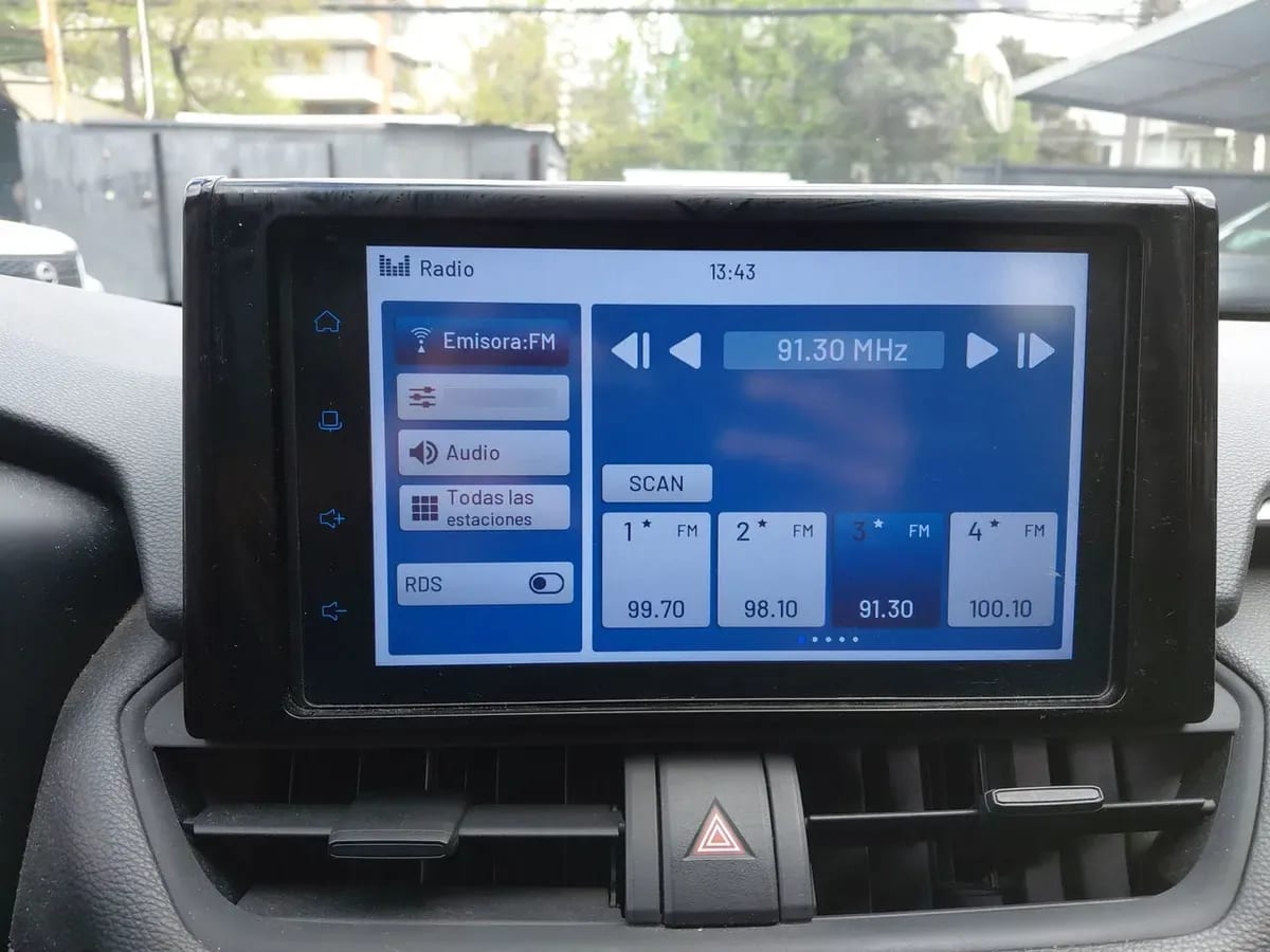 Toyota Rav 4 2.0 Le 4x2 Cvt At 5p año 2022