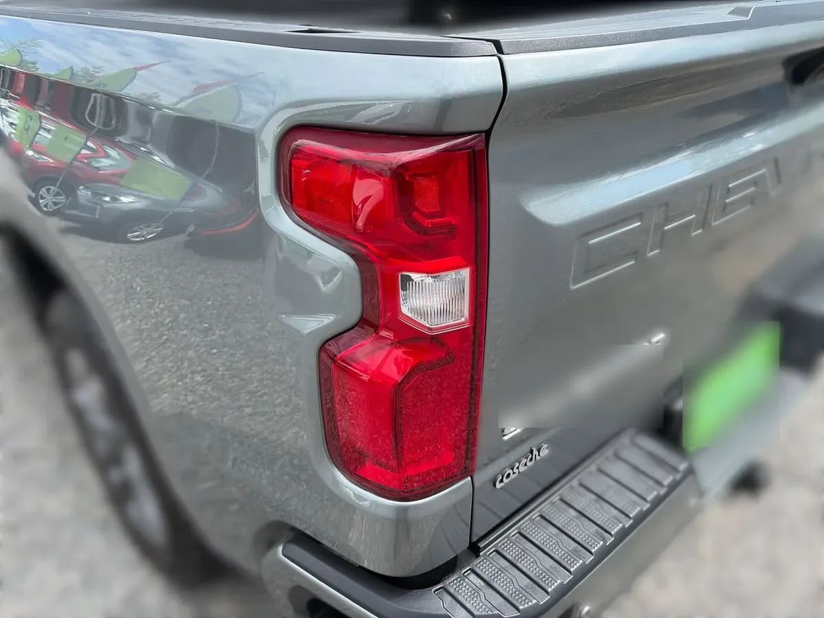 Chevrolet Silverado 3.0 High Country 4x4 At 4p año 2026