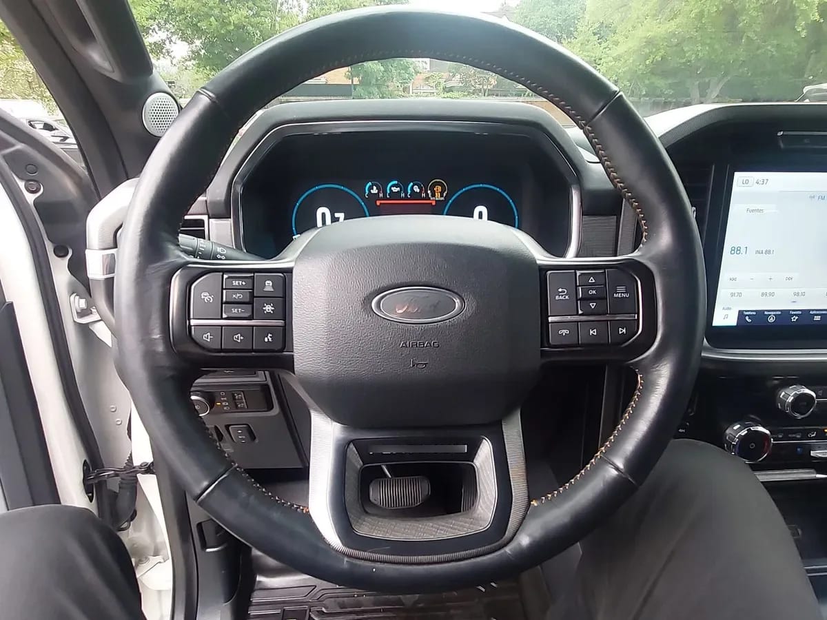 Ford F-150 3.5 Platinum Cc Dob. Cab. 4x4 At 4p año 2024