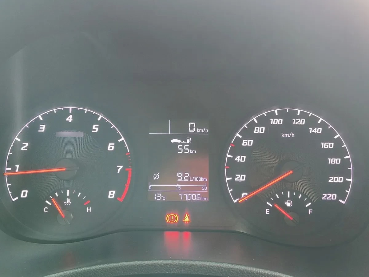 Hyundai Accent 1.4 Hci Value 4x2 Mt 4p año 2021