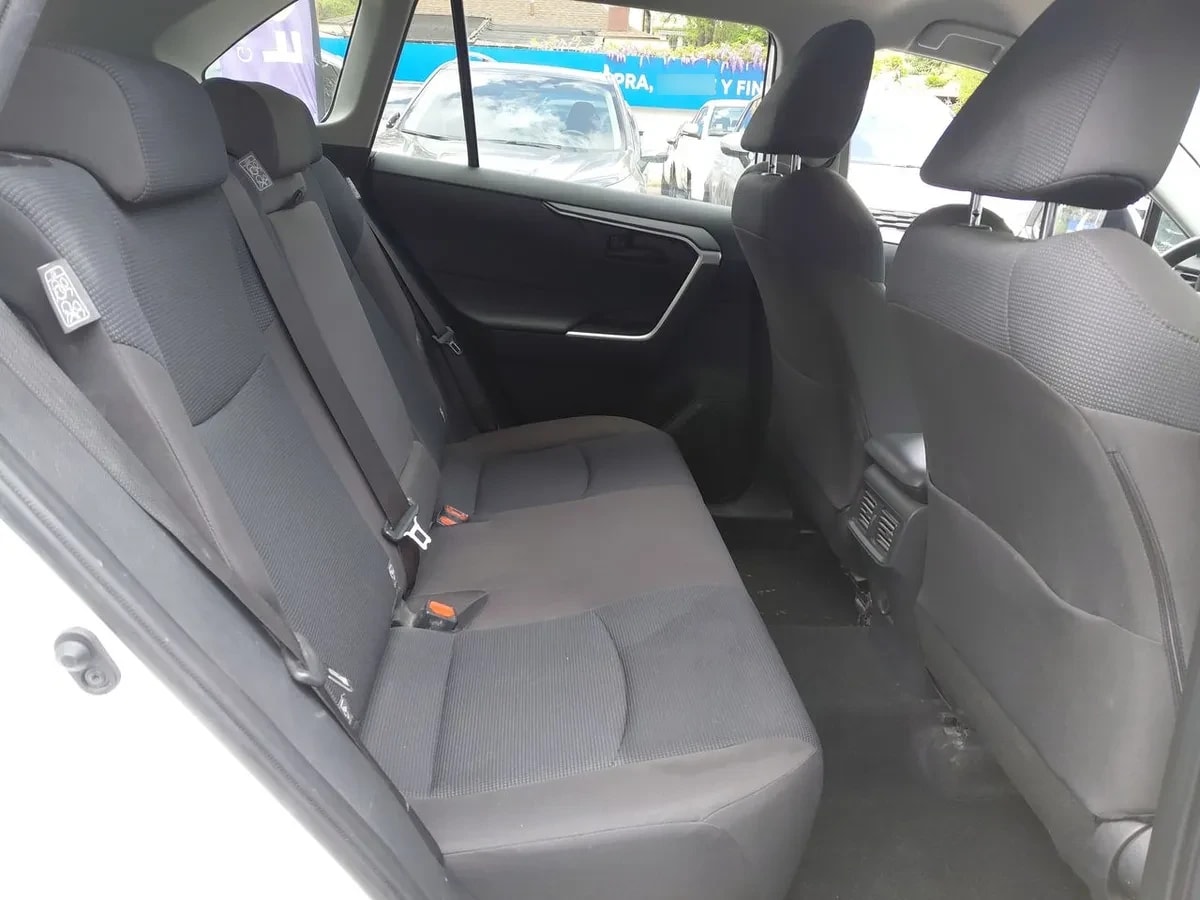 Toyota Rav 4 2.0 Le 4x2 Cvt At 5p año 2022