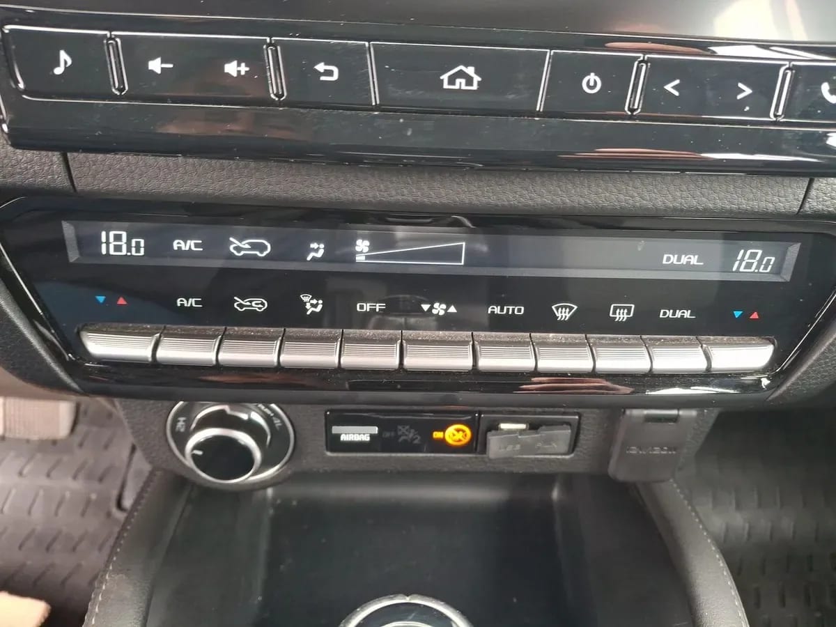 Mazda Bt-50 3.0 High Diesel 4x4 Dob.cab. 6at 4p año 2023