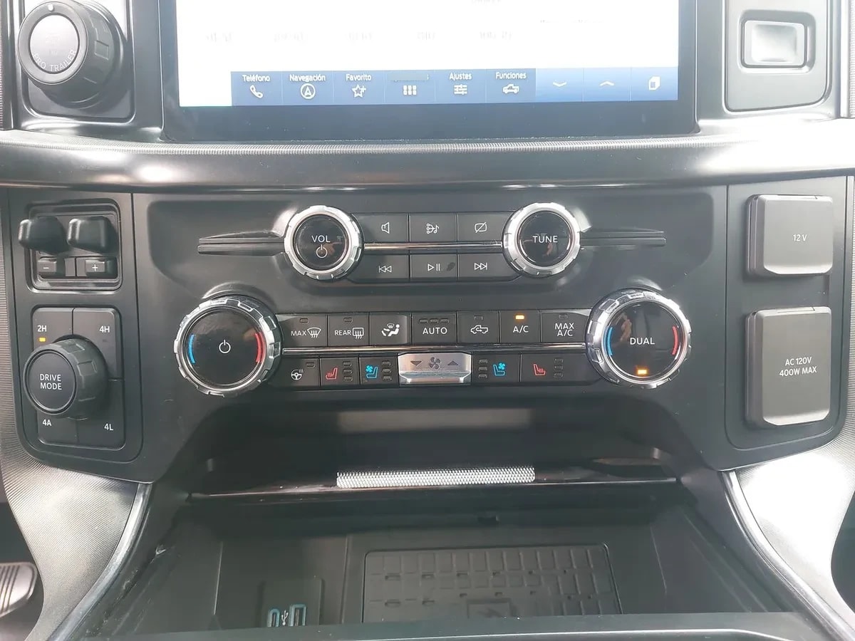 Ford F-150 3.5 Platinum Cc Dob. Cab. 4x4 At 4p año 2024