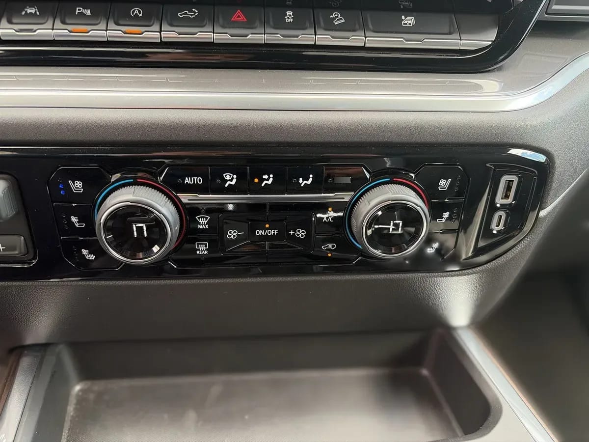 Chevrolet Silverado 3.0 High Country 4x4 At 4p año 2026