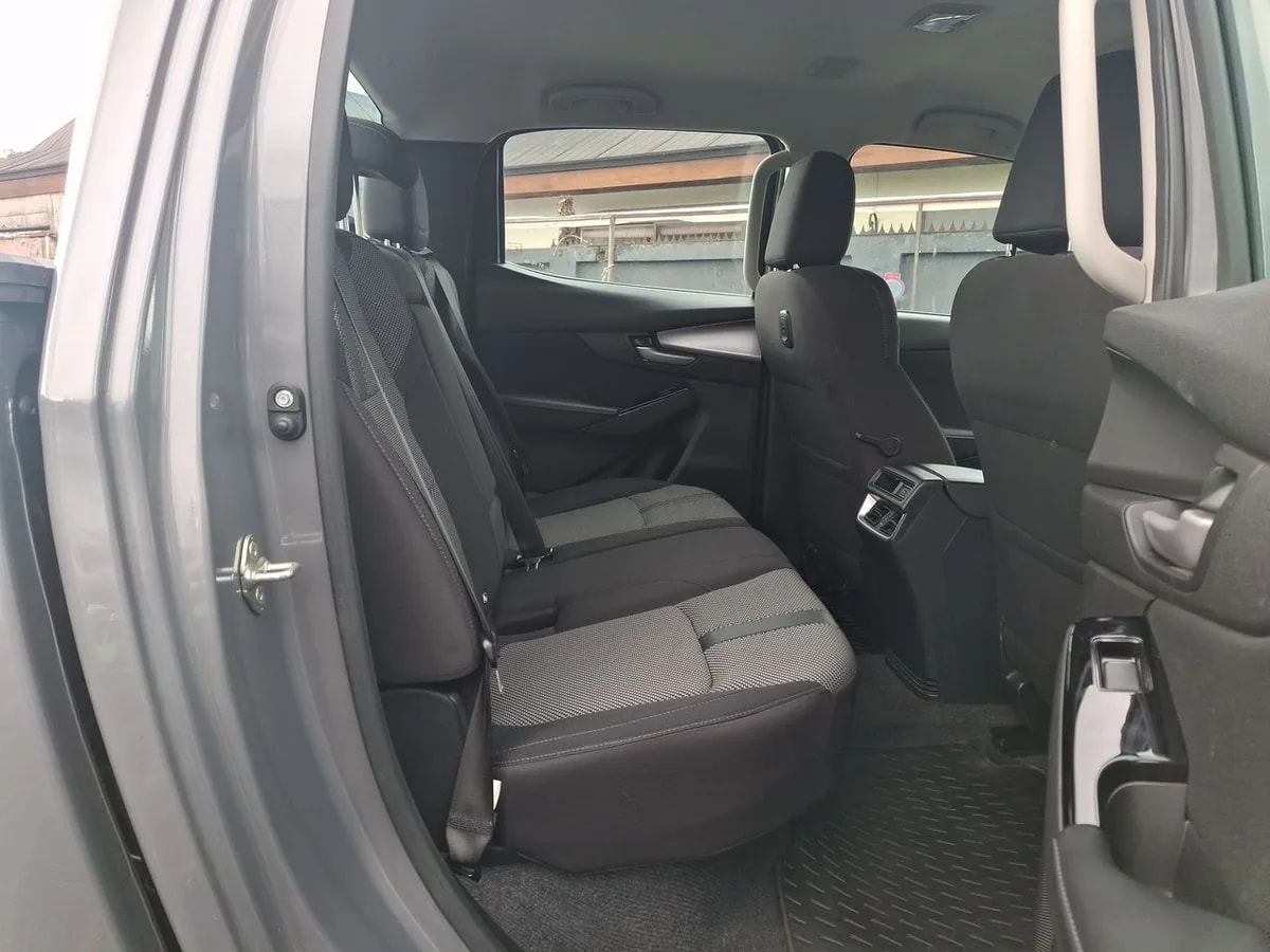 Mazda Bt-50 3.0 High Diesel 4x4 Dob.cab. 6at 4p año 2023