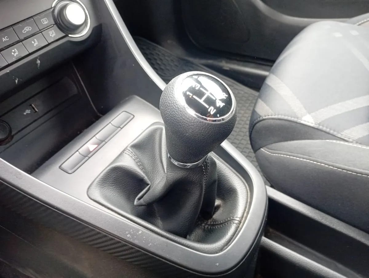 MG Mg 3 1.5 Comfort 4x2 Hb Mt 5p año 2021