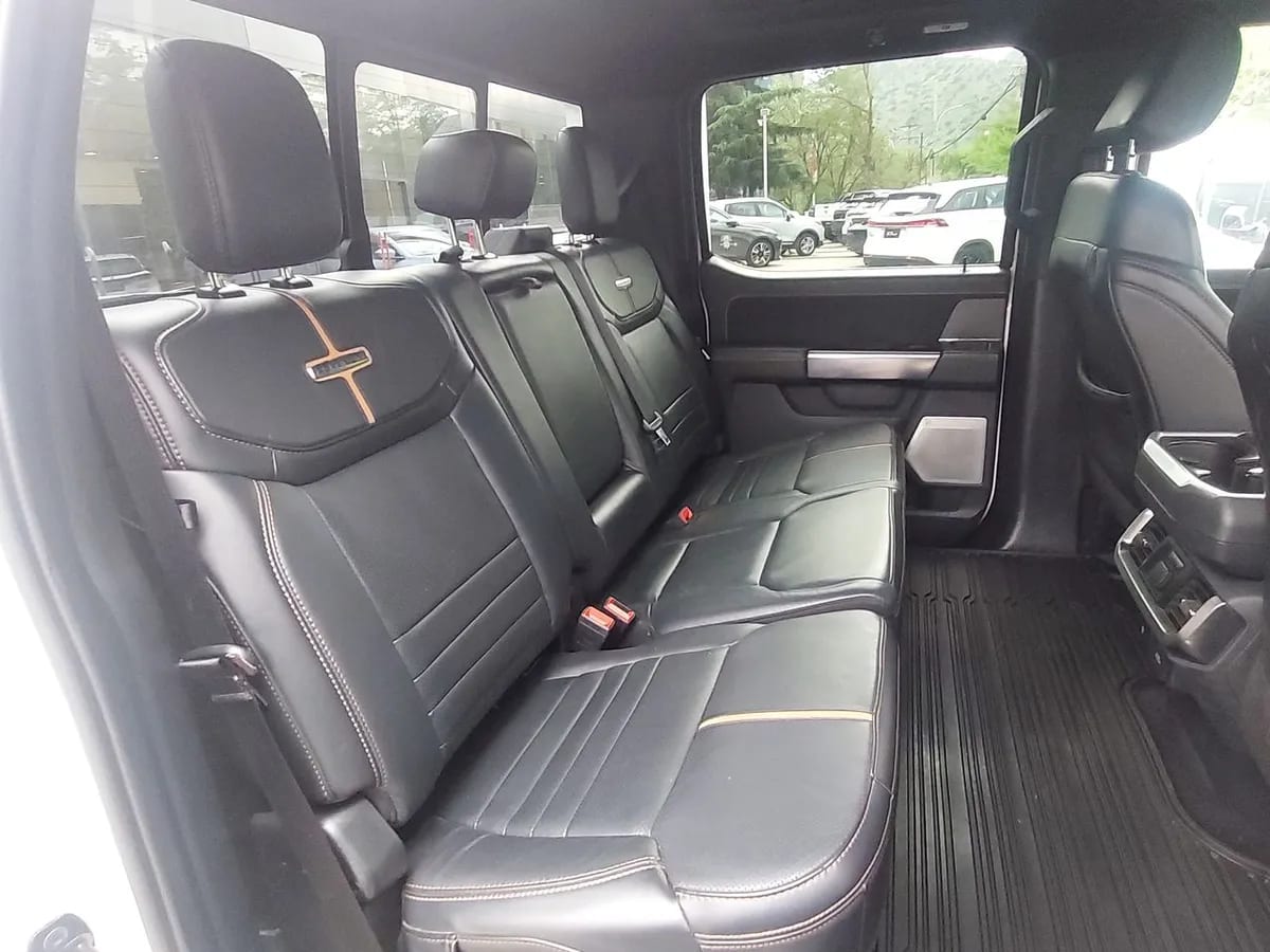 Ford F-150 3.5 Platinum Cc Dob. Cab. 4x4 At 4p año 2024
