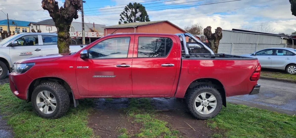 Toyota HILUX 2.4 Dx Mt 4x4 Diesel año 2019