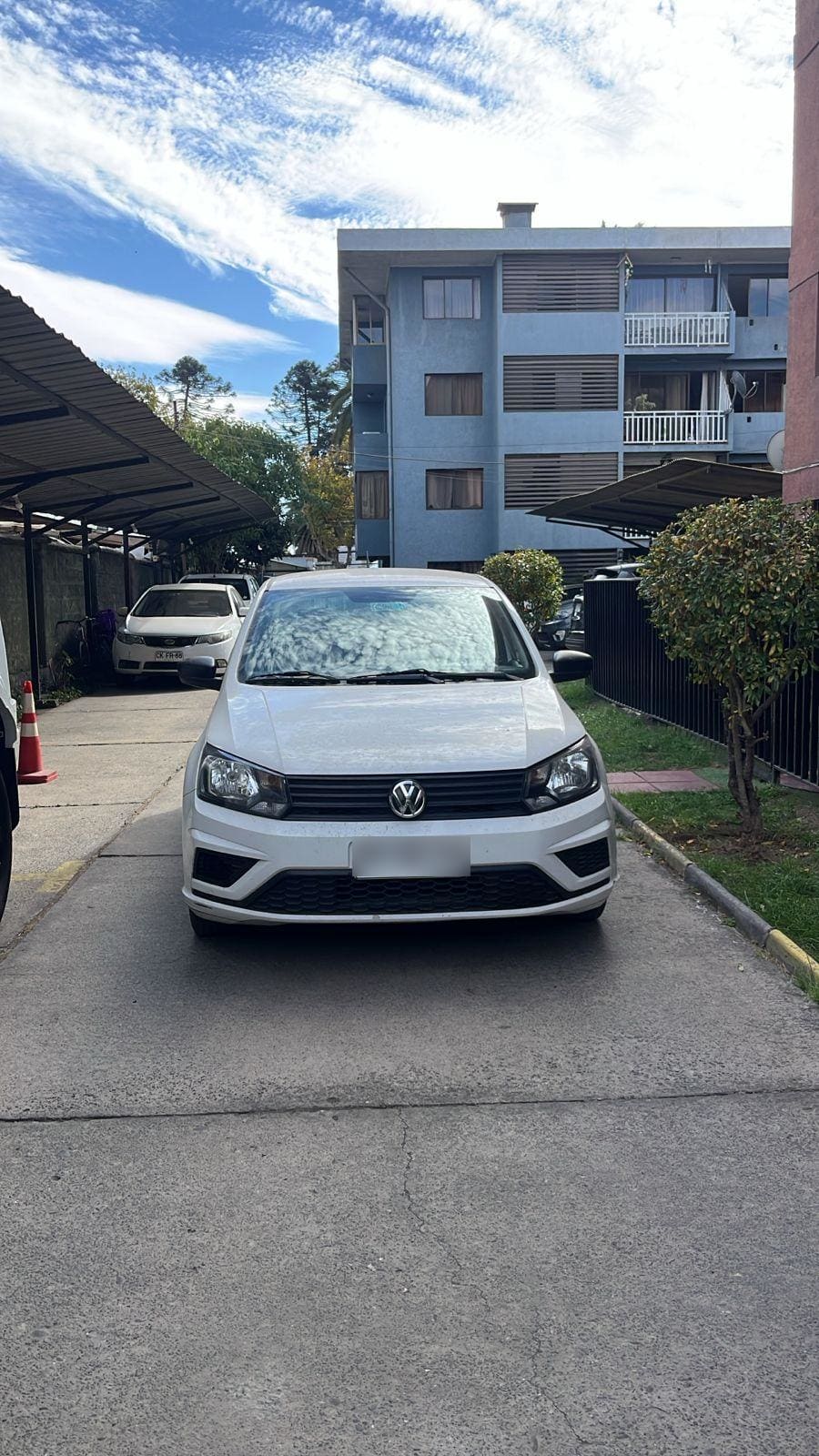 VOLKSWAGEN VOYAGE 1.6 Highline Mt año 2021
