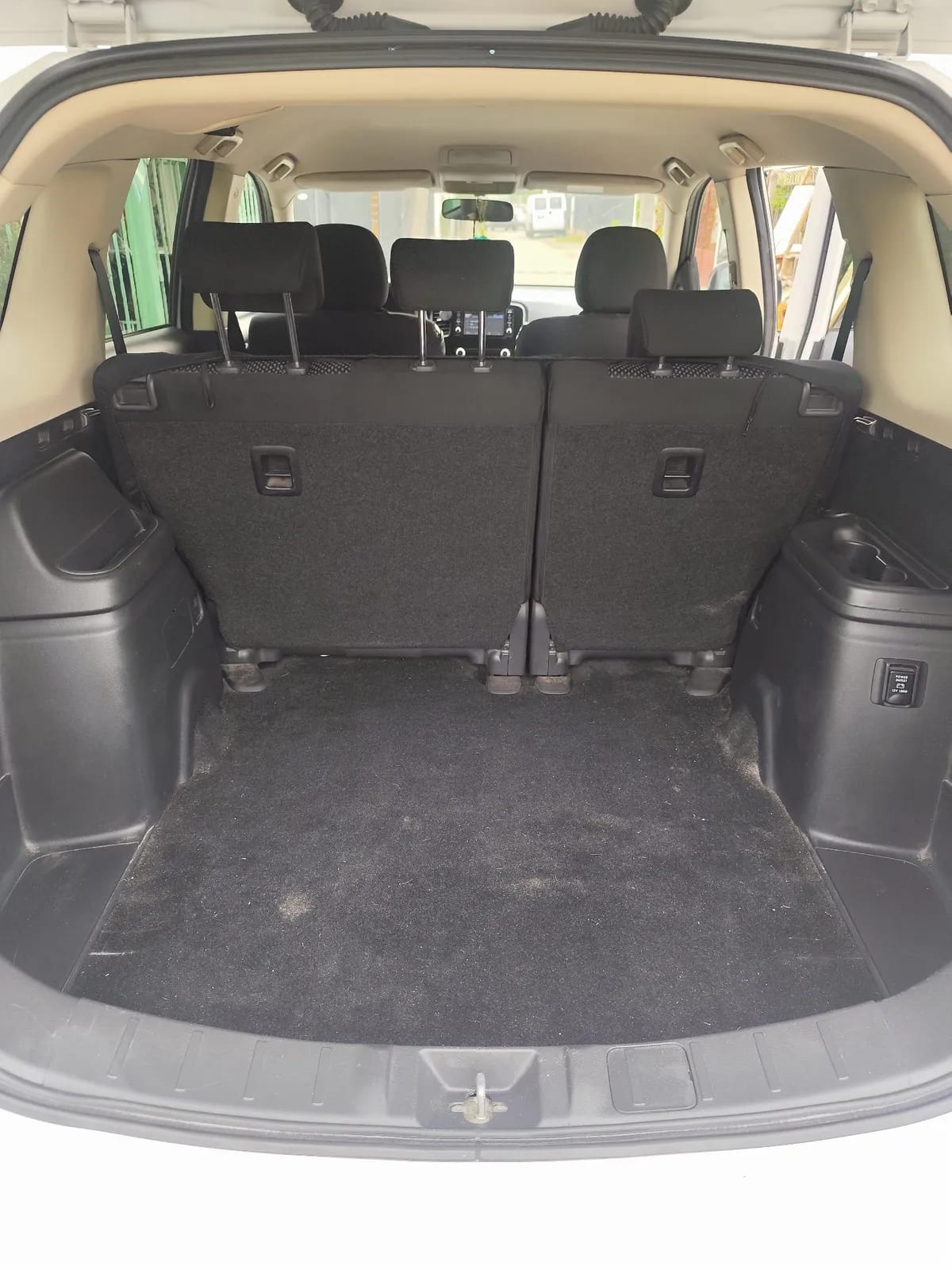 MITSUBISHI OUTLANDER 2.0 Mt 4x2 año 2022