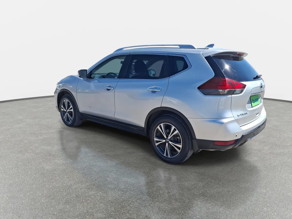 Nissan X-Trail 2.5 Advance 4x2 3row Cvt At 5p año 2021