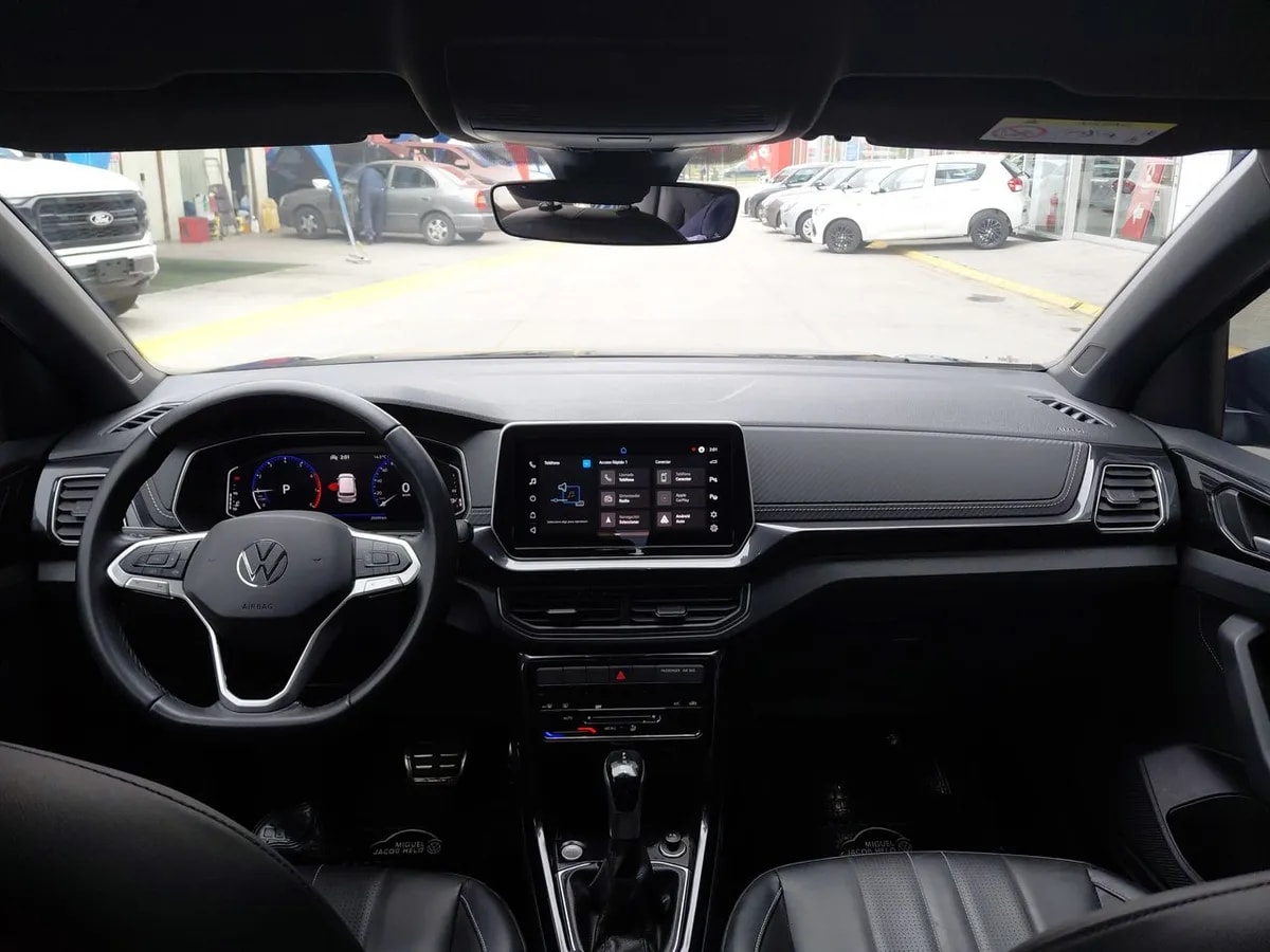 Volkswagen T-Cross 1.0 Tsi Highline 4x2 At 5p año 2025