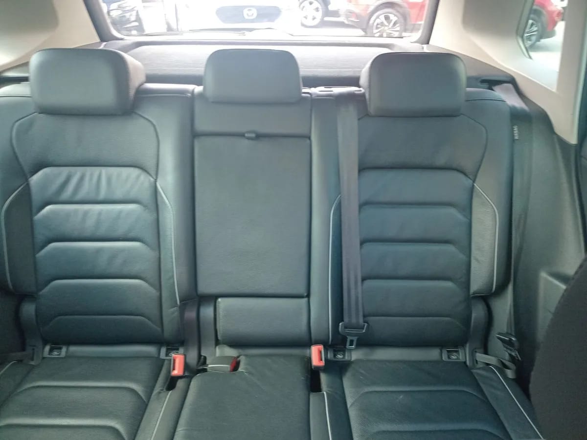 Volkswagen Tiguan 2.0 Tsi Sport 4motion 4x4 180hp At 5p año 2019