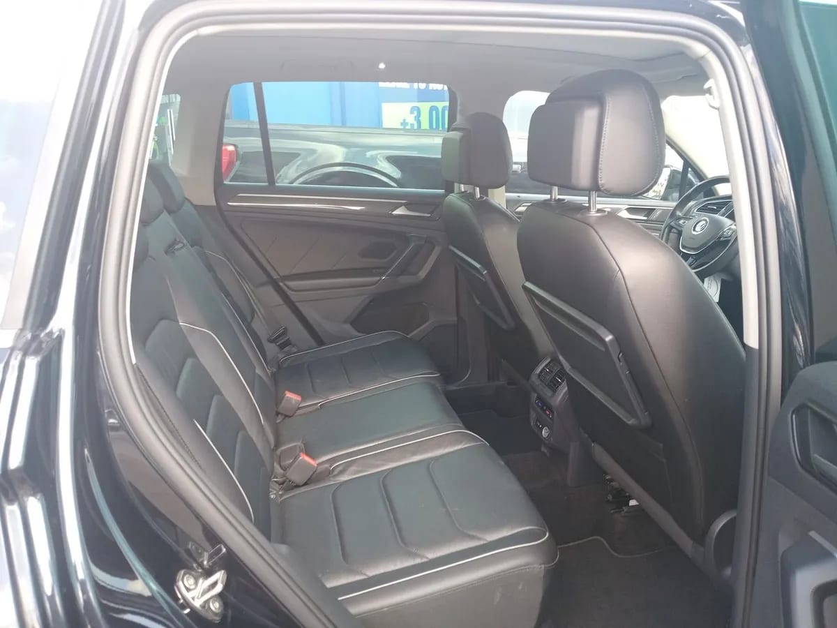 Volkswagen Tiguan 2.0 Tsi Sport 4motion 4x4 180hp At 5p año 2019