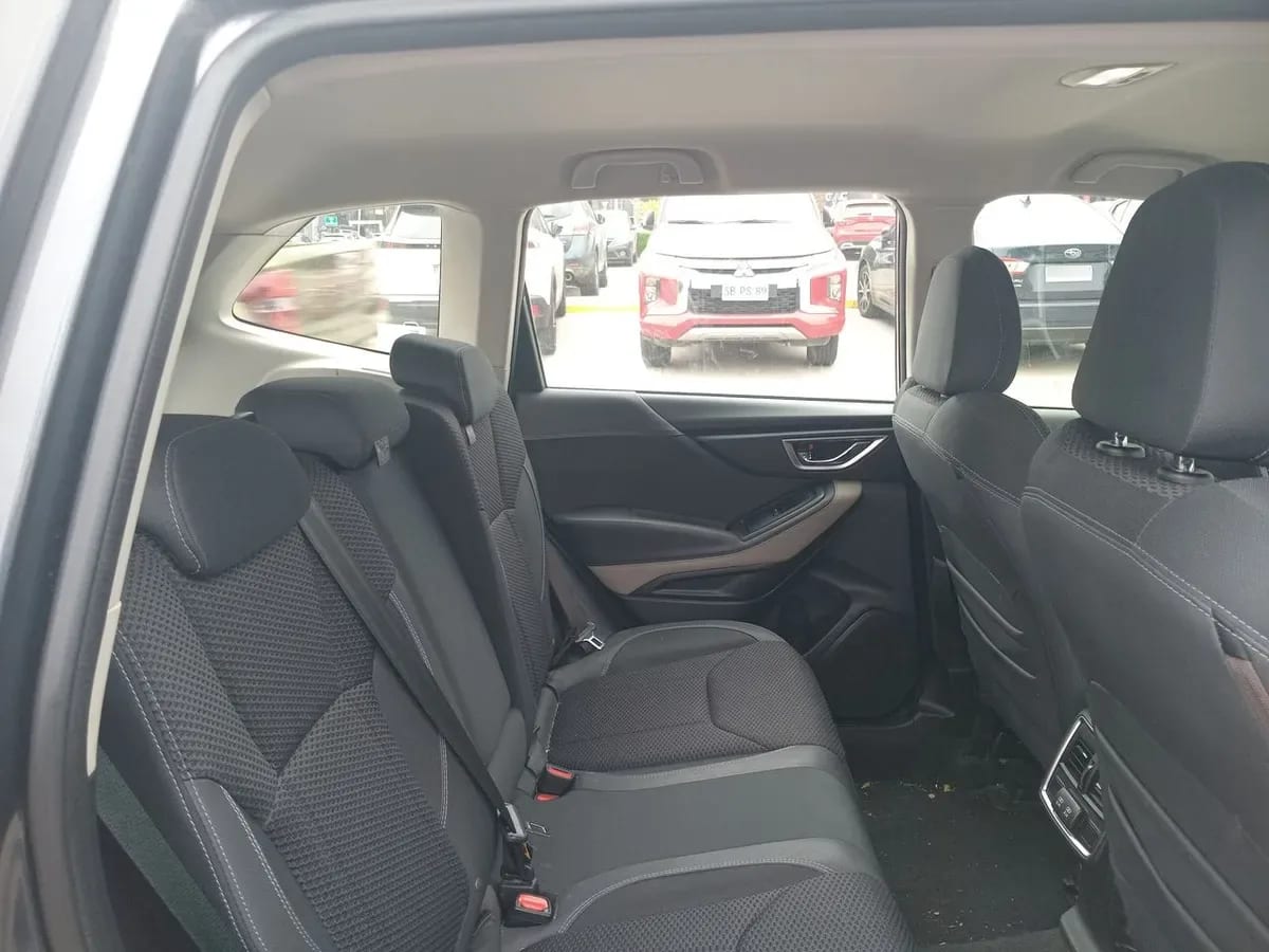 Subaru Forester 2.0i Xs Awd At 5p año 2022