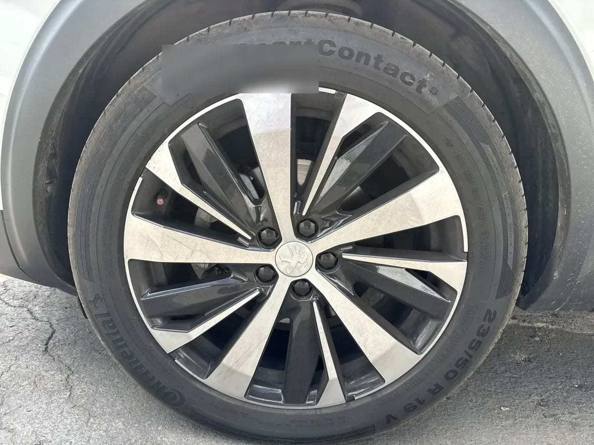Peugeot 3008 1.6 Gt Black Pack Puretech 180 4x2 Eat8 5p año 2024