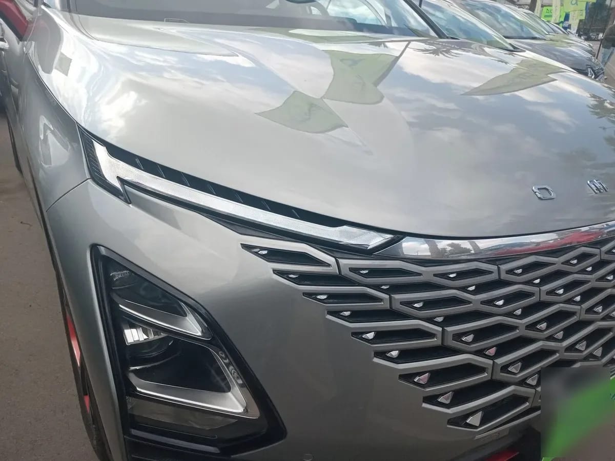 Omoda C5 1.6t Prestige 4x2 Dct At 5p año 2024