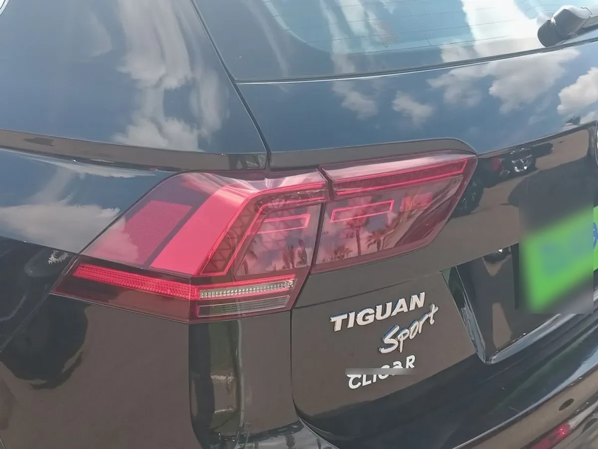 Volkswagen Tiguan 2.0 Tsi Sport 4motion 4x4 180hp At 5p año 2019