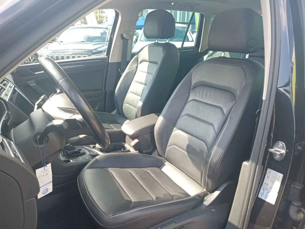 Volkswagen Tiguan 2.0 Tsi Sport 4motion 4x4 180hp At 5p año 2019