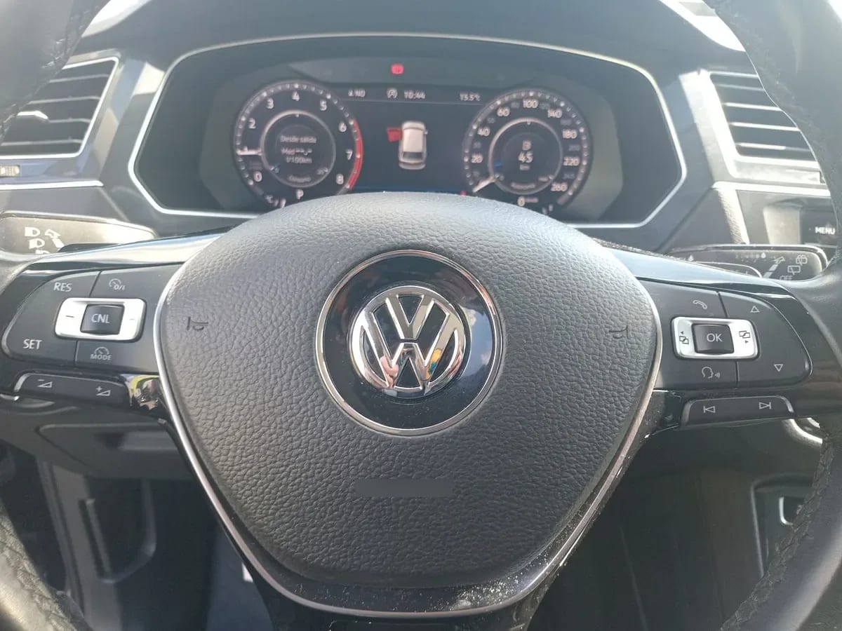 Volkswagen Tiguan 2.0 Tsi Sport 4motion 4x4 180hp At 5p año 2019
