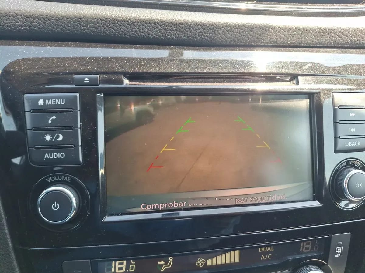 Nissan X-Trail 2.5 Advance 4x2 3row Cvt At 5p año 2021