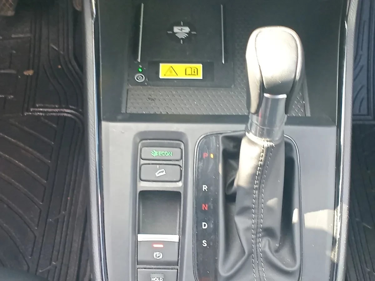 Honda Cr-V 1.5t Touring 4x4 Cvt At 5p año 2024