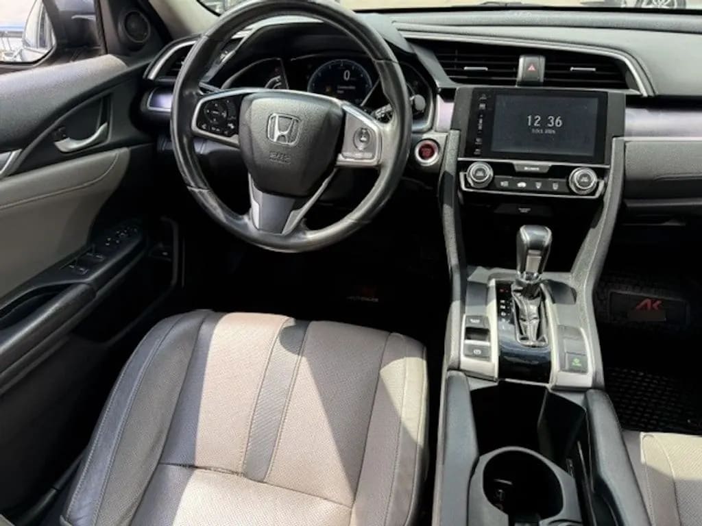 Honda Civic 1.5 T Ex 4x2 At 4p año 2017