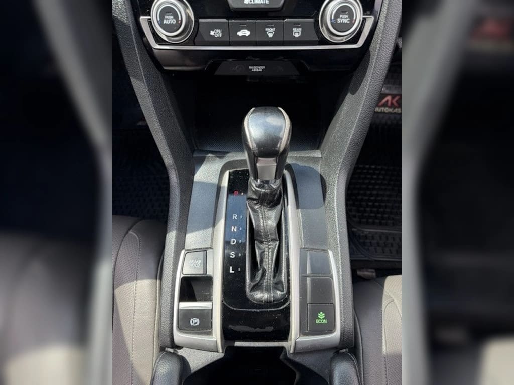 Honda Civic 1.5 T Ex 4x2 At 4p año 2017