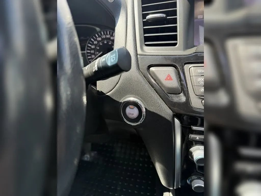Nissan Pathfinder 3.5 Advance 4wd Cvt 1403 At 5p año 2016