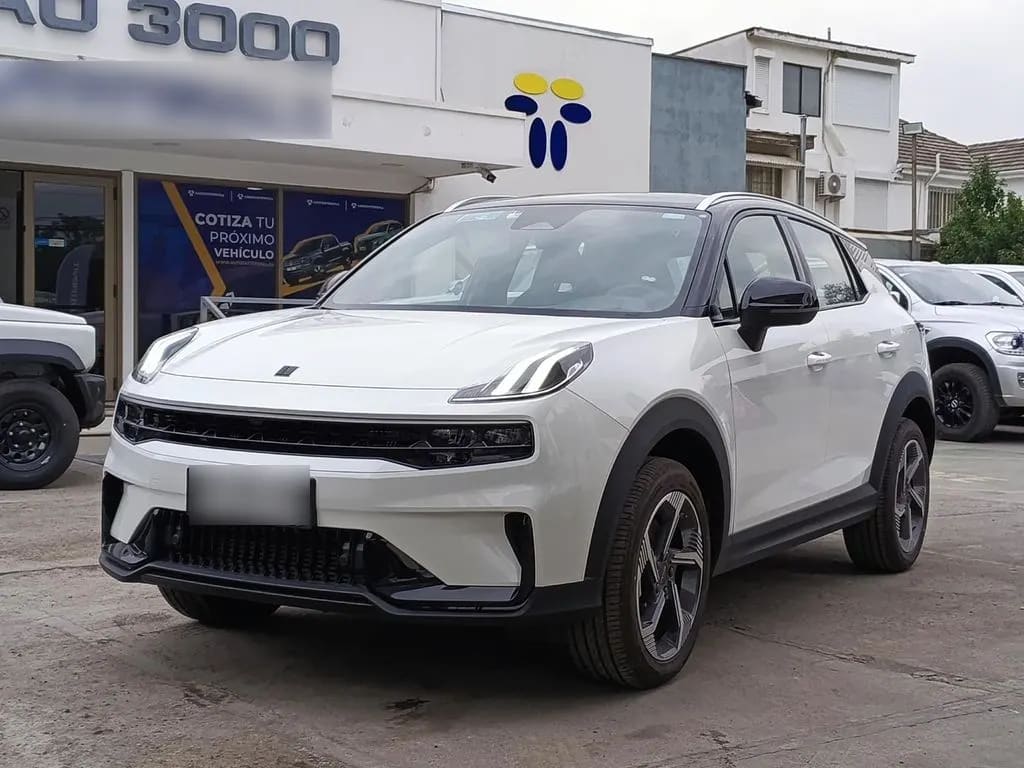 Lynk&Co 06 1.5 Halo año 2027