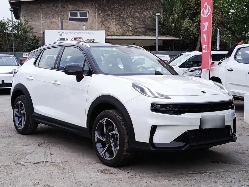 Lynk&Co 06 1.5 Halo año 2027
