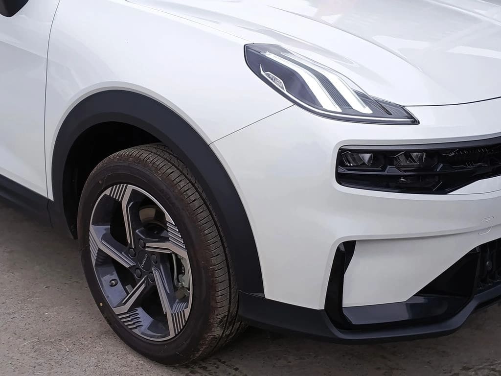 Lynk&Co 06 1.5 Halo año 2027